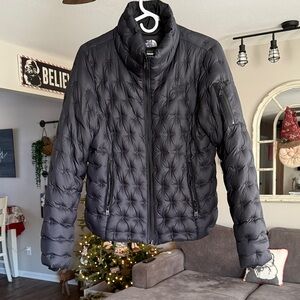 The North Face Women's Black Puffer Jacket